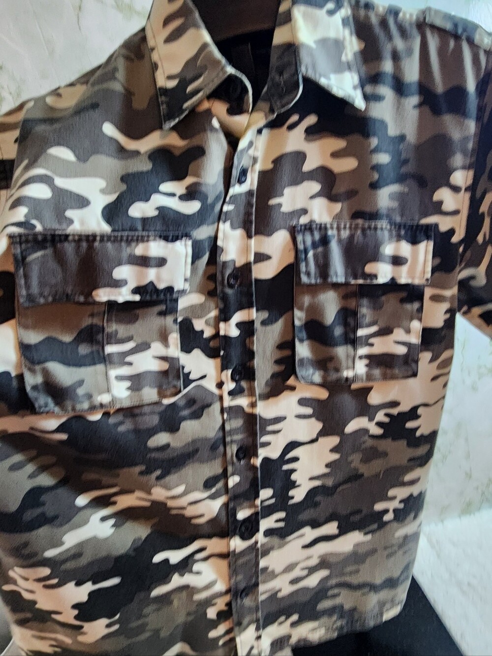 P.J. Mark Cammo Print Short Sleeve Shirt - Picture 5 of 9